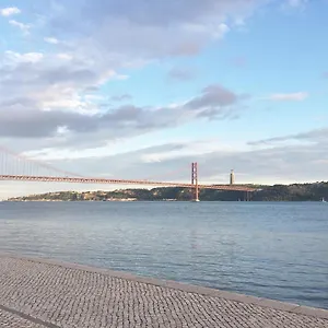  Appartement Tejo Location With River View